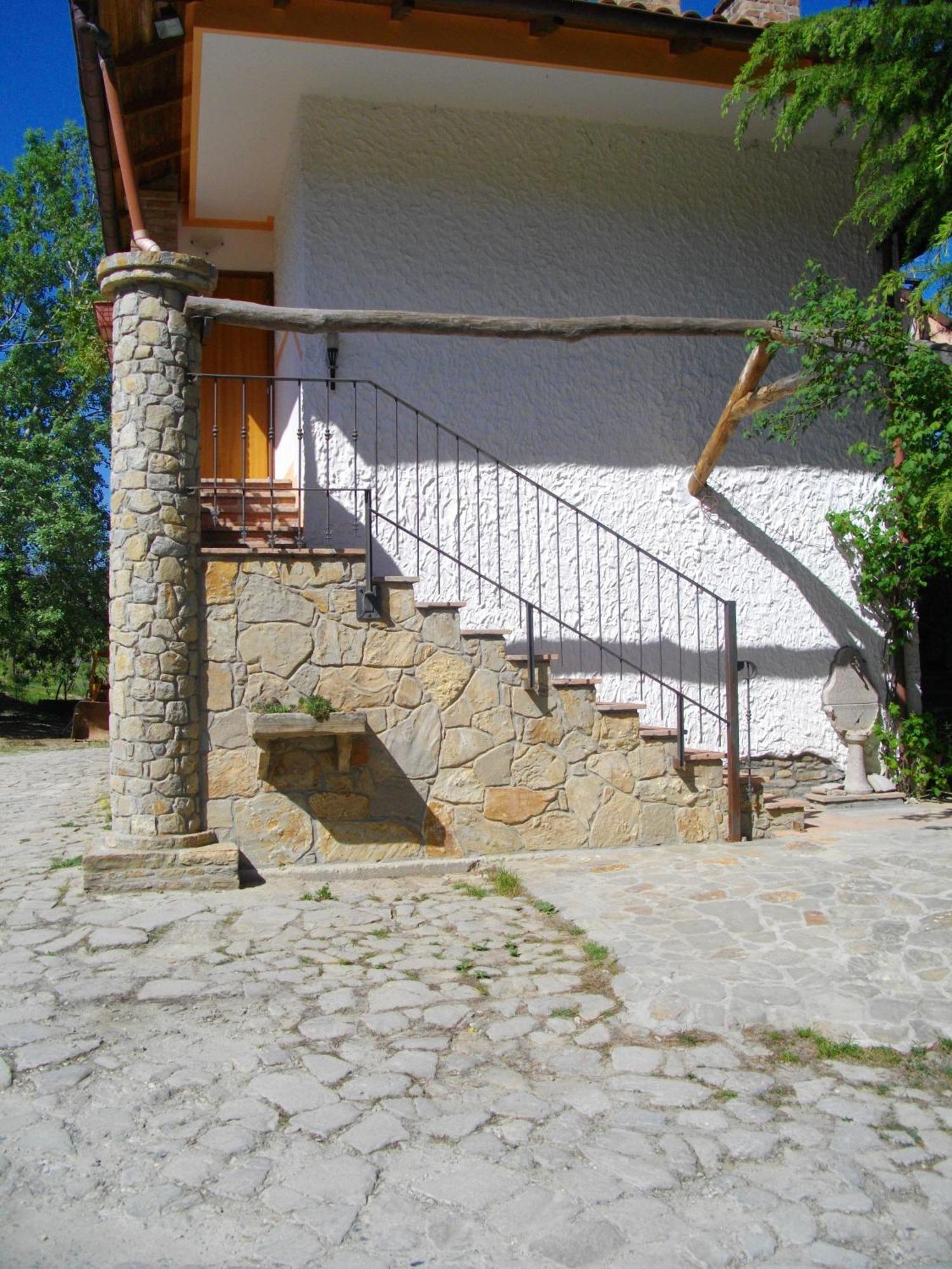 La Martinella Villa Canelli Buitenkant foto