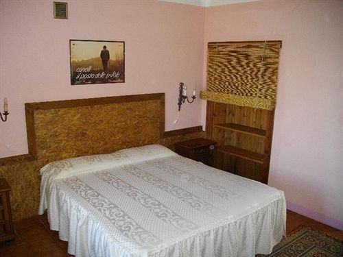 La Martinella Villa Canelli Buitenkant foto